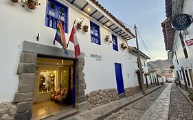 Mistico San Blas Boutique